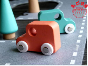 Recenzia: Autodrha s drevenmi autkami Bolid Janod