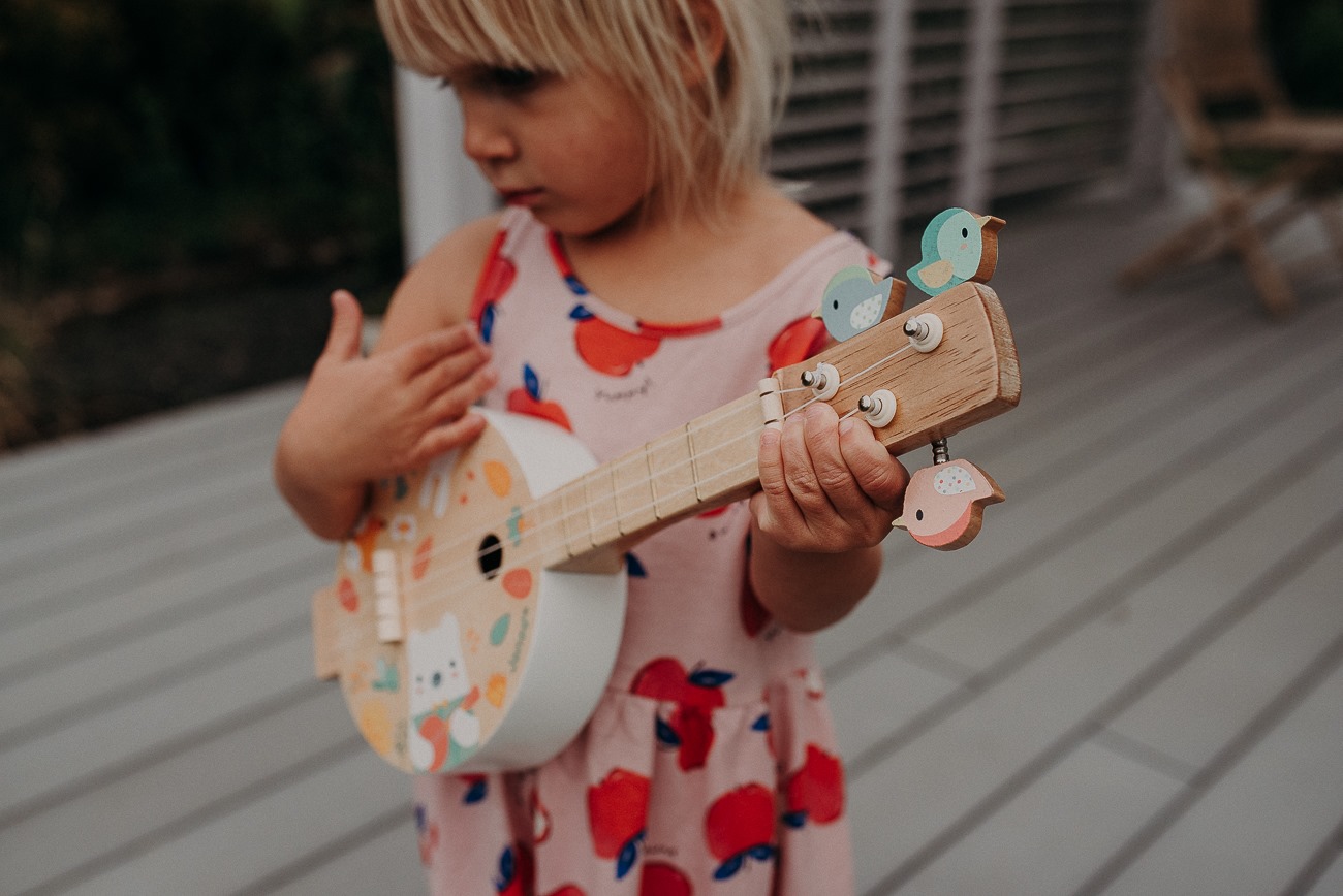 Drevená gitara-bendžo pre deti Janod Pure