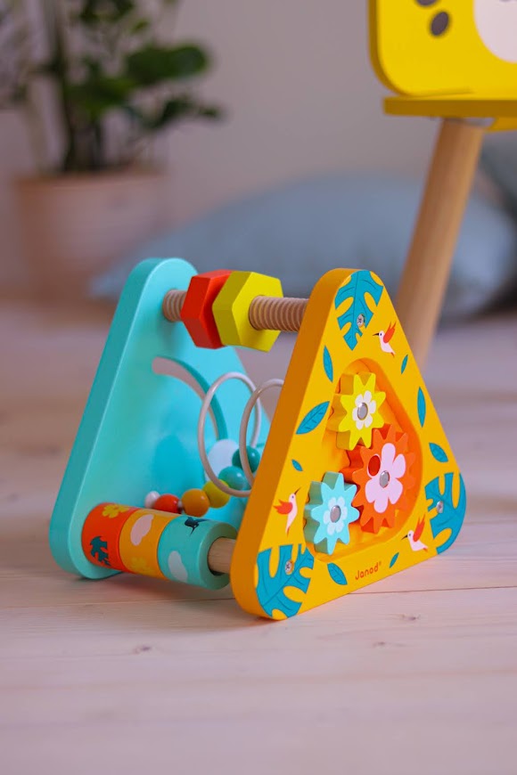 Multifunkčná didaktická hračka Trojuholník pre deti Janod Tropik od 1 roka