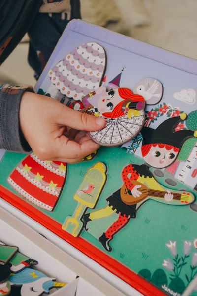 Magnetick kniha skladaka Princezn Magnetibook Janod od 3 rokov