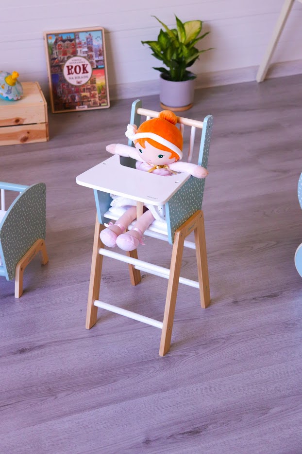 Drevená stolička pre bábiku Zen Janod