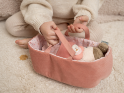 LD4553_Little_Dutch_Babika_baby_Rosa_v_prenosnom_kosiku_08
